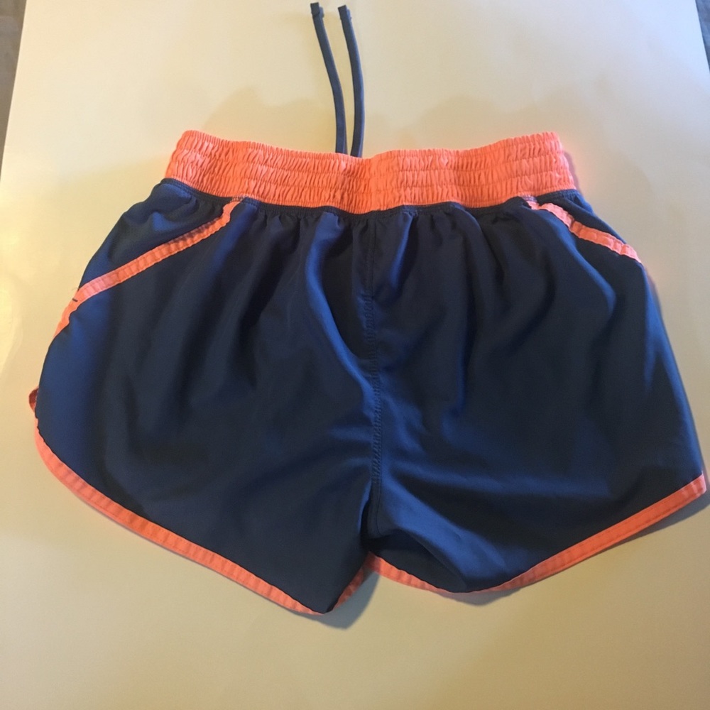 Champion duodry shorts small - Picture 4 of 4